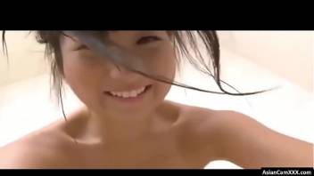 Busty Asian Maid Teen Takes Bath